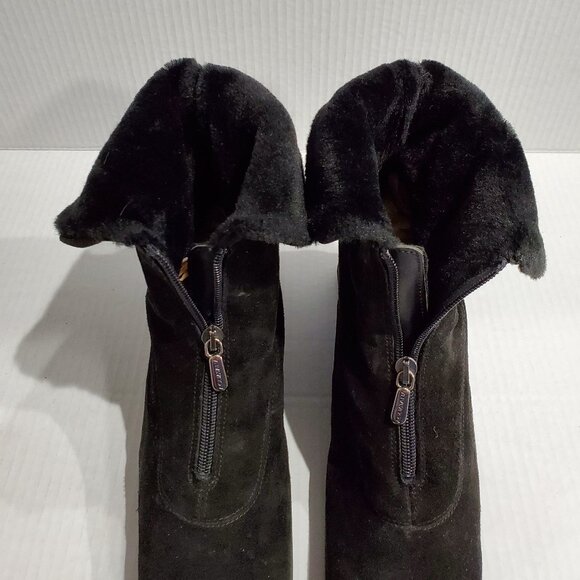 Aquatalia Black Suede Weatherproof Ankle Boot with Faux Fur Lining, Size 8.5 - Picture 4 of 11